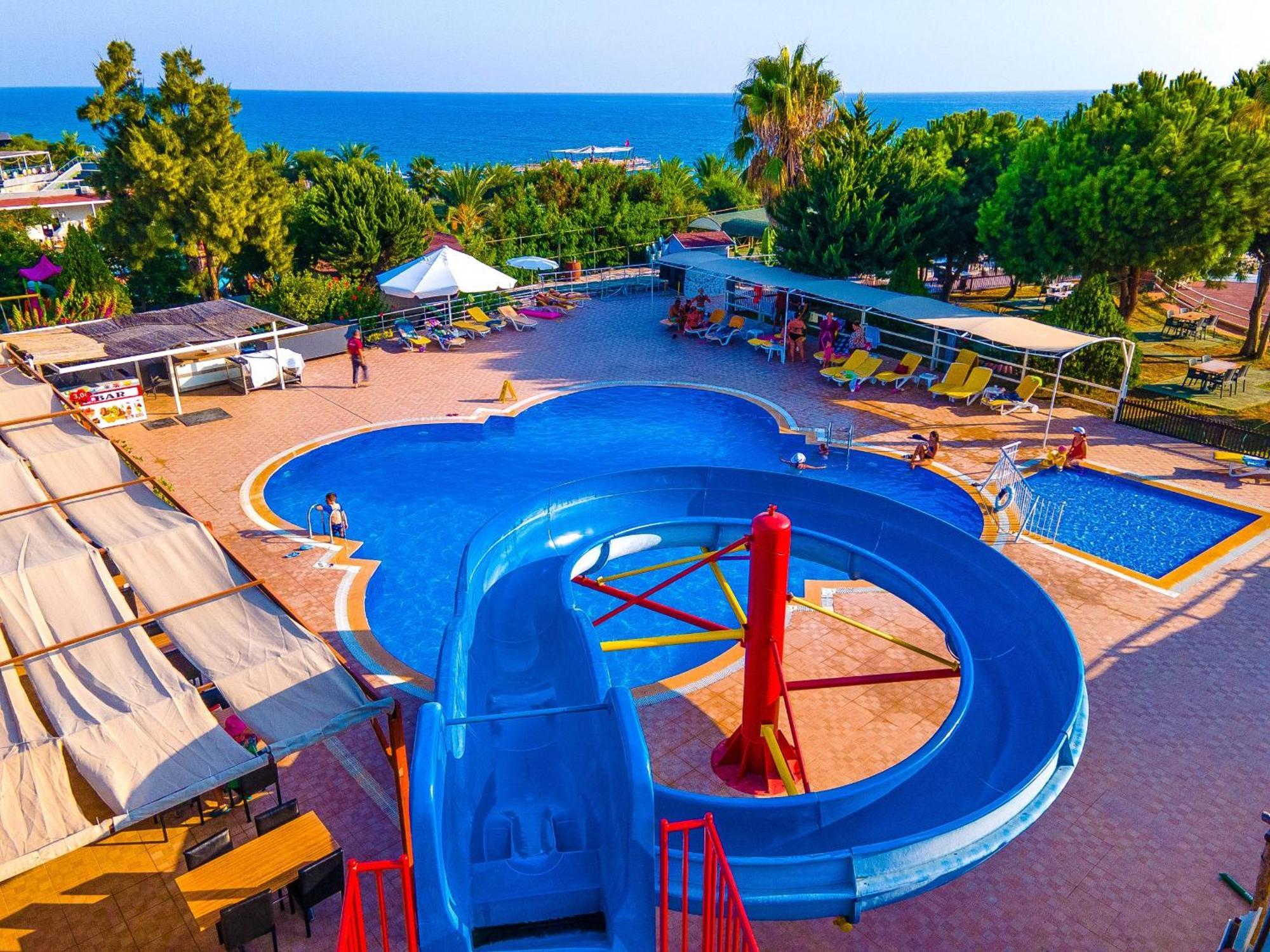 Elysium Elite Hotel & Spa Kızılot Eksteriør billede